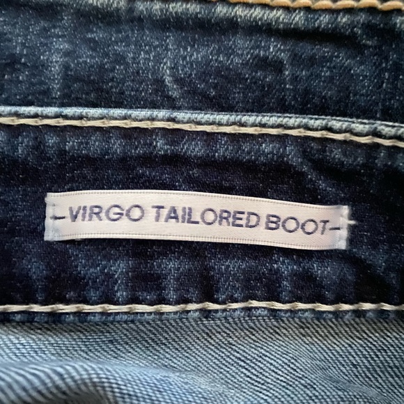 Brand new never worn day trip jeans. - Picture 5 of 8